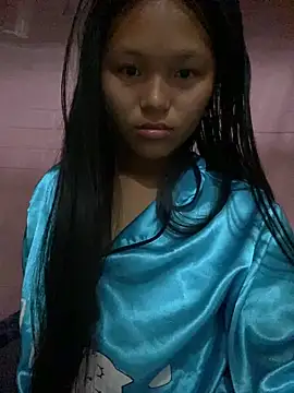 Snapshot of milo_bae chatting on May 2026 11:02:02 PM milo bae online show from May 2026 11:02:02 PM