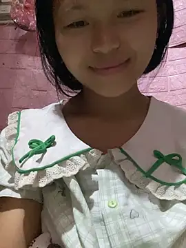 Snapshot of milo_bae chatting on May 2026 10:39:01 PM milo bae online show from May 2026 10:39:01 PM