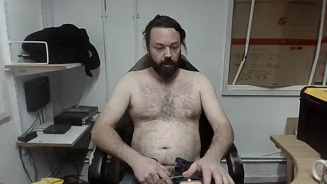 rogerevenmore online show from November 2025 05:02:01 PM