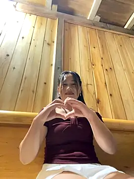 Snapshot of phungtiti chatting on October 2025 04:20:02 AM phungtiti online show from October 2025 04:20:02 AM