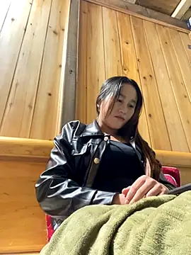 Snapshot of phungtiti chatting on November 2025 06:25:02 AM phungtiti online show from November 2025 06:25:02 AM