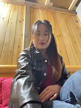 Snapshot of phungtiti chatting on December 2025 03:22:01 AM phungtiti online show from December 2025 03:22:01 AM