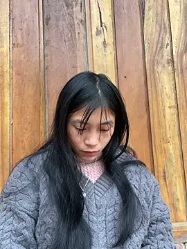 EmLy02 online show from February 2026 02:48:01 AM