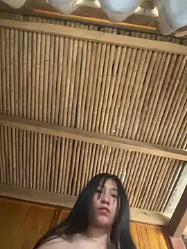 EmLy02 online show from April 2026 08:40:01 AM