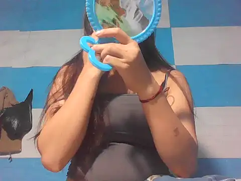 fanchunn online show from September 2025 12:37:02 AM