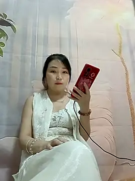 Snapshot of lingling5200 chatting on September 2025 01:13:01 PM lingling5200 online show from September 2025 01:13:01 PM