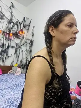 Snapshot of Nina_vallon chatting on October 2025 10:38:01 AM Nina vallon online show from October 2025 10:38:01 AM