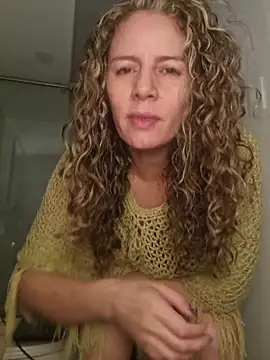 Snapshot of Nina_vallon chatting on November 2025 10:29:01 AM Nina vallon online show from November 2025 10:29:01 AM