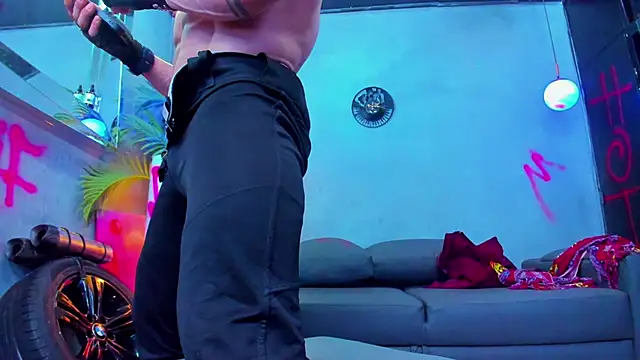 Snapshot of dennis_cox1 chatting on September 2025 06:56:02 AM dennis cox1 online show from September 2025 06:56:02 AM