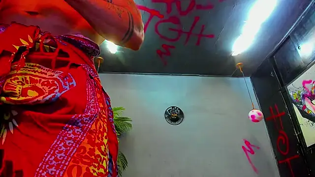 Snapshot of dennis_cox1 chatting on September 2025 10:43:01 PM dennis cox1 online show from September 2025 10:43:01 PM