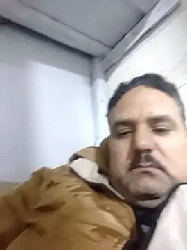 Snapshot of mM0140 chatting on January 2026 08:25:02 PM mM0140 online show from January 2026 08:25:02 PM