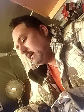 Snapshot of mM0140 chatting on January 2026 01:39:01 PM mM0140 online show from January 2026 01:39:01 PM