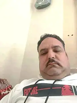 Snapshot of mM0140 chatting on January 2026 11:25:01 AM mM0140 online show from January 2026 11:25:01 AM
