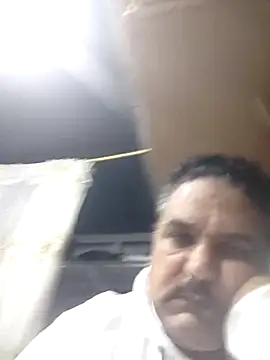 Snapshot of mM0140 chatting on February 2026 09:40:02 PM mM0140 online show from February 2026 09:40:02 PM