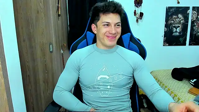 javiersexymann online show from December 2024 11:46:02 PM