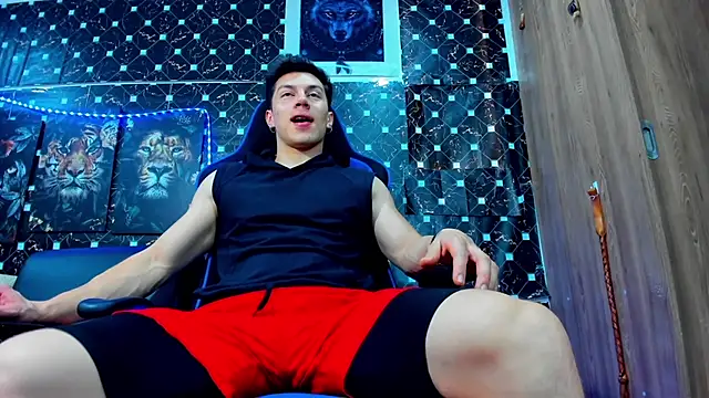 javiersexymann online show from September 2025 09:16:01 PM