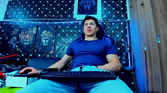 javiersexymann online show from October 2025 09:34:02 PM