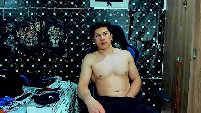 Snapshot of javiersexymann chatting on March 2026 12:26:02 AM javiersexymann online show from March 2026 12:26:02 AM