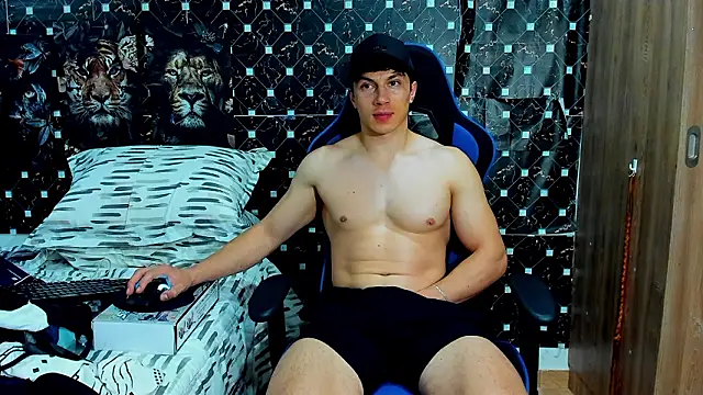 Snapshot of javiersexymann chatting on March 2026 10:35:01 PM javiersexymann online show from March 2026 10:35:01 PM