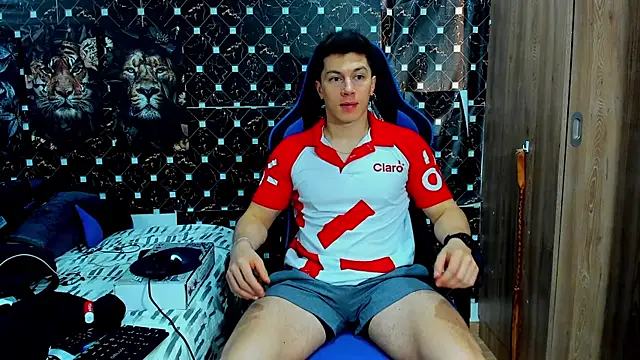 Snapshot of javiersexymann chatting on April 2026 09:18:02 PM javiersexymann online show from April 2026 09:18:02 PM