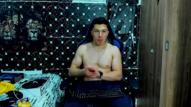 Snapshot of javiersexymann chatting on April 2026 05:41:02 AM javiersexymann online show from April 2026 05:41:02 AM