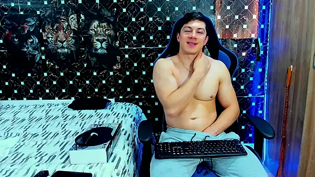 Snapshot of javiersexymann chatting on May 2026 06:50:01 PM javiersexymann online show from May 2026 06:50:01 PM