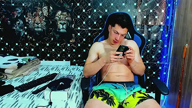 Snapshot of javiersexymann chatting on June 2026 09:13:02 PM javiersexymann online show from June 2026 09:13:02 PM