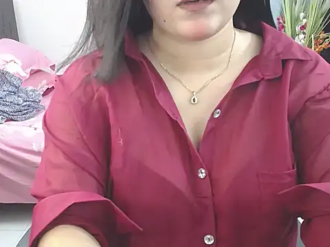 Snapshot of Ridiha_Pari chatting on June 2026 04:52:01 PM Ridiha Pari online show from June 2026 04:52:01 PM