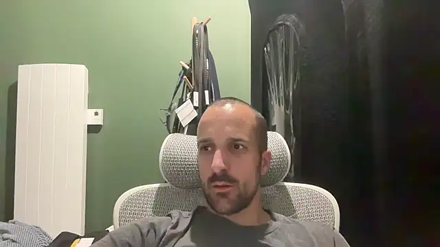 matth24b online show from May 2026 10:22:02 PM