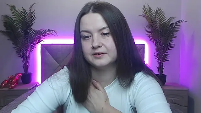 MavkaCute online show from October 2025 06:18:02 PM