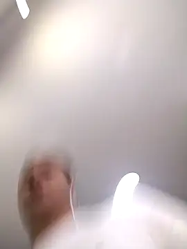 Snapshot of gabysanta_ chatting on March 2026 01:17:01 PM gabysanta online show from March 2026 01:17:01 PM