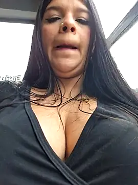 Eiimy pretty online show from October 2025 07:14:02 PM