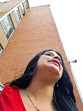 Eiimy pretty online show from October 2025 08:18:01 PM