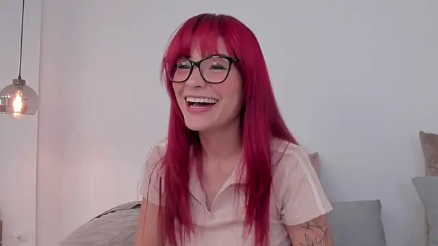 Snapshot of mae_lyra chatting on July 2026 12:08:01 PM mae lyra online show from July 2026 12:08:01 PM