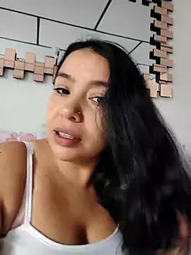 Snapshot of Anahibella chatting on October 2025 06:08:02 PM Anahibella online show from October 2025 06:08:02 PM