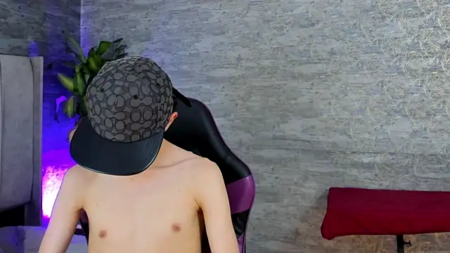 ArthurCox online show from November 2025 05:33:02 PM