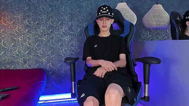 ArthurCox online show from November 2025 05:28:02 PM