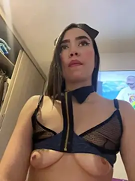 Snapshot of SaraWagner_ chatting on April 2026 04:46:01 AM SaraWagner online show from April 2026 04:46:01 AM