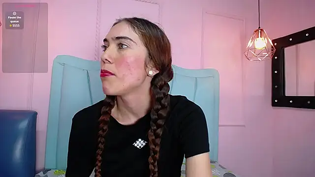 danna7cute online show from November 2025 08:40:02 PM