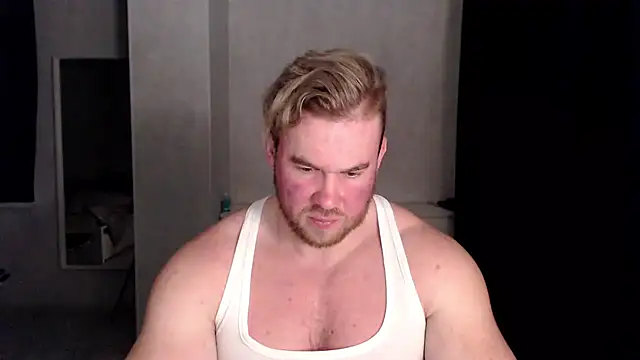 Snapshot of ThorHemsworthRU chatting on March 2025 06:18:01 PM ThorHemsworthRU online show from March 2025 06:18:01 PM