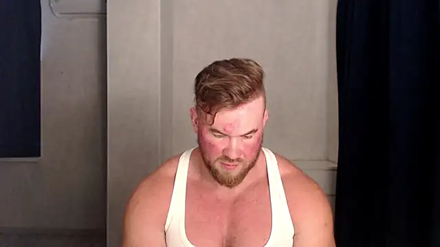 Snapshot of ThorHemsworthRU chatting on September 2025 02:55:02 PM ThorHemsworthRU online show from September 2025 02:55:02 PM