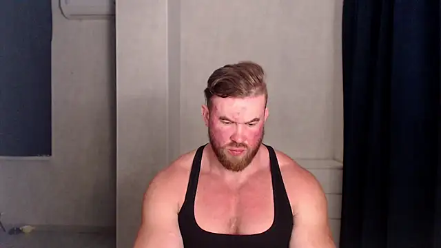 Snapshot of ThorHemsworthRU chatting on October 2025 03:42:01 PM ThorHemsworthRU online show from October 2025 03:42:01 PM