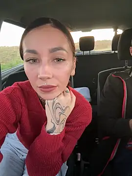 Snapshot of MilotheSwitch chatting on October 2025 05:23:02 PM MilotheSwitch online show from October 2025 05:23:02 PM