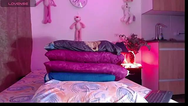 AllysonStonne online show from March 2026 10:26:02 PM