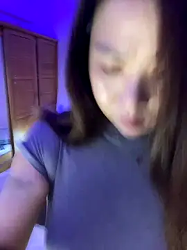 jiajia1060 online show from September 2025 12:34:01 AM