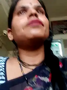 Snapshot of Soniya_pandit chatting on May 2026 02:18:01 AM Soniya pandit online show from May 2026 02:18:01 AM