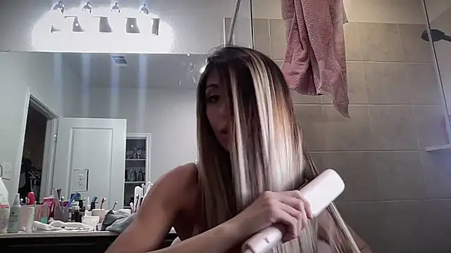 Snapshot of bbgurlnickii chatting on September 2025 06:13:02 AM bbgurlnickii online show from September 2025 06:13:02 AM