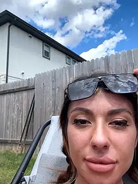 Snapshot of bbgurlnickii chatting on September 2025 06:22:02 PM bbgurlnickii online show from September 2025 06:22:02 PM