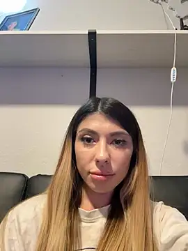 Snapshot of bbgurlnickii chatting on October 2025 03:03:02 AM bbgurlnickii online show from October 2025 03:03:02 AM