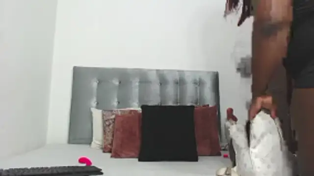 Snapshot of DaiishaWolf chatting on November 2025 07:35:02 PM DaiishaWolf online show from November 2025 07:35:02 PM